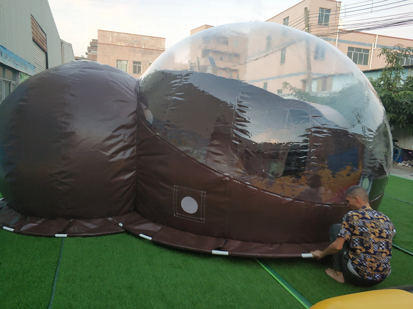 Funworld Portable Foldable Outdoor Camping Resort Hotel Prefab House Pop Up Winter Luxurious Inflatable Lodge Dome Bubble Tent