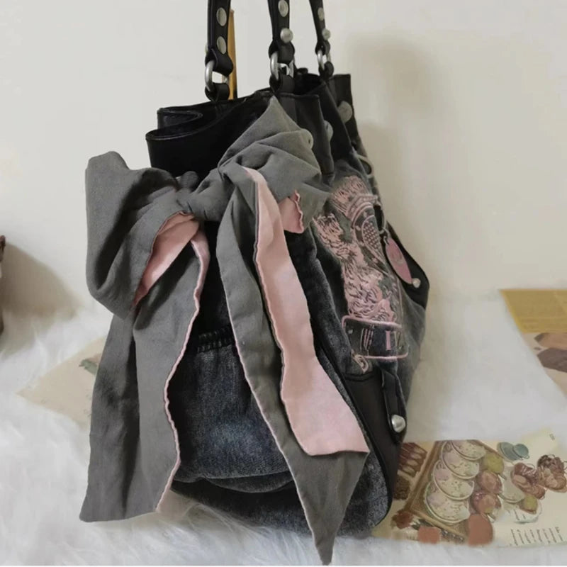 Velvet Embroidery Shoulder Bag Woman New In Vintage Chic Designer Handbag Exquisite Casual High Quality High Capacity Tote Bag